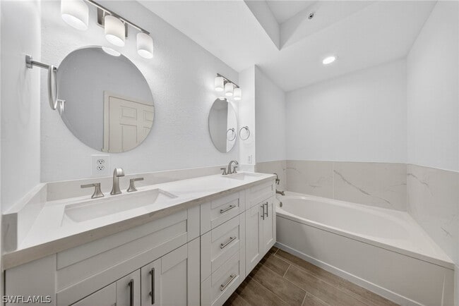 Building Photo - 7925 Preserve Cir