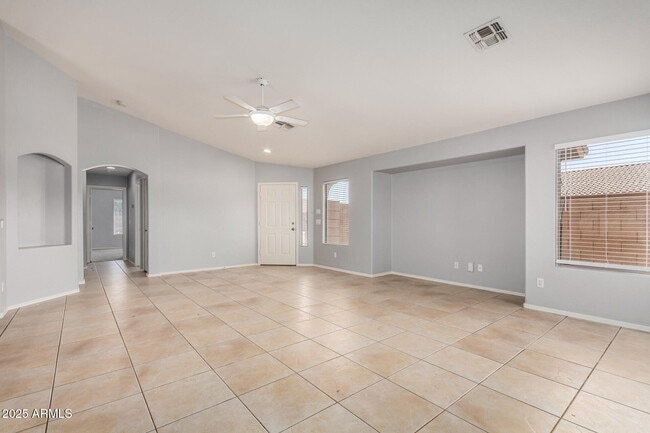 Building Photo - 15548 N 156th Ln