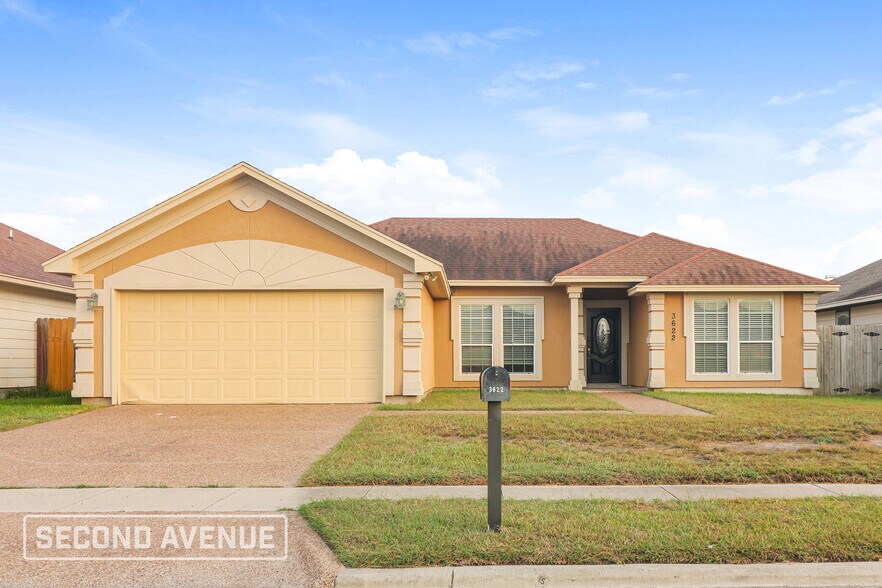 Primary Photo - 3622 Garnet Ct