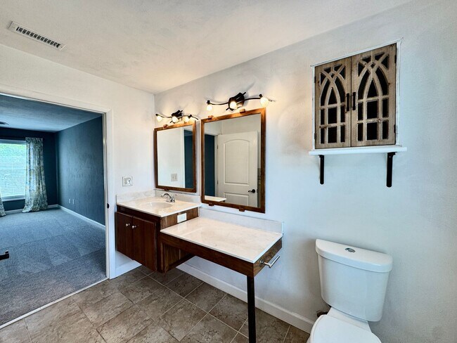 Building Photo - Available NOW! Unique Home in Wesleyan Cha...