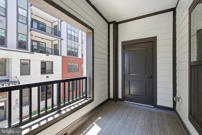 Building Photo - 100 St Ives Pl