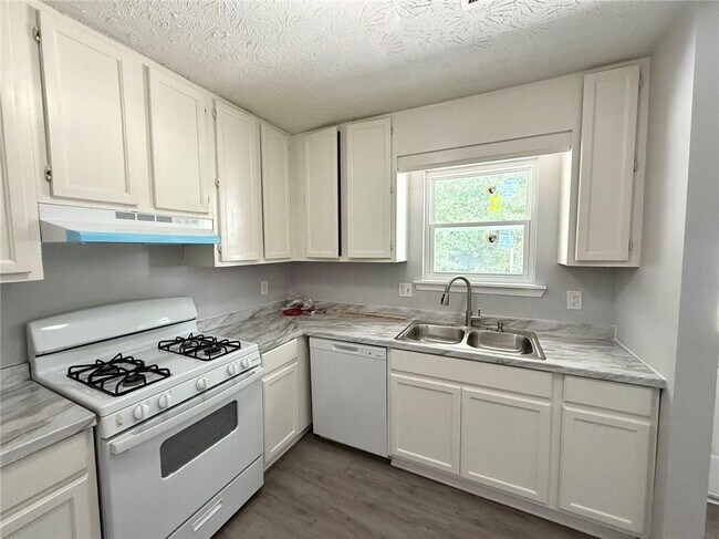 Building Photo - 3628 N Hopkins Ct