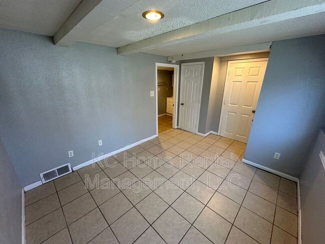 Building Photo - 7225 Gilmore Ave