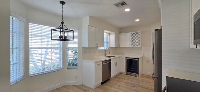 Building Photo - 13150 Green Finch Terrace