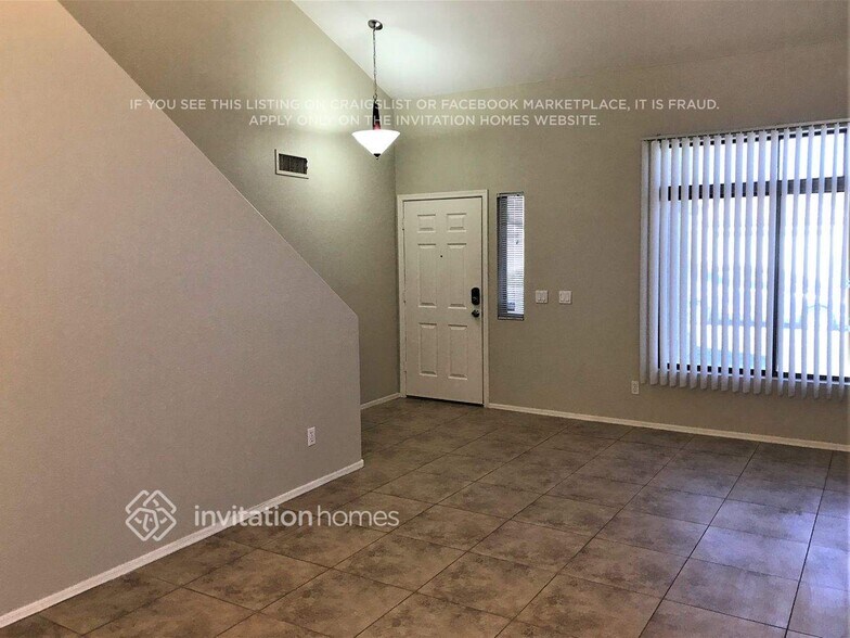 Building Photo - 9318 N 85th Dr