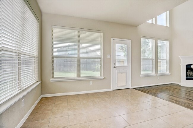 Building Photo - 6007 Pomme Bay Pass