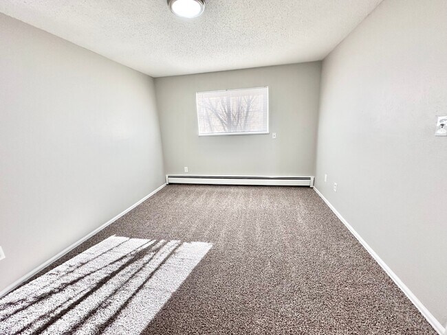 IMG_6405 - 947-951 Allison Street