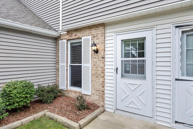 Building Photo - 2629 Oakshire Ct