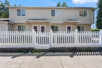 Building Photo - 1936 SE 162nd Ave