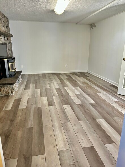 Building Photo - 4995 S Inca Dr