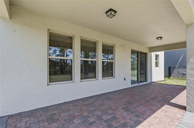 Building Photo - 17876 Adrift Rd