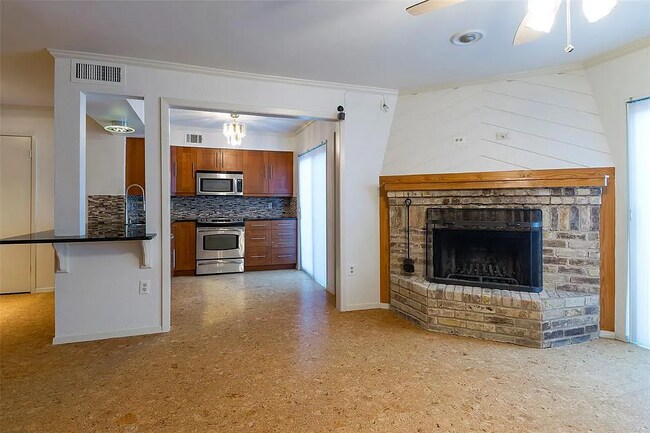 Building Photo - 5626 Preston Oaks Rd