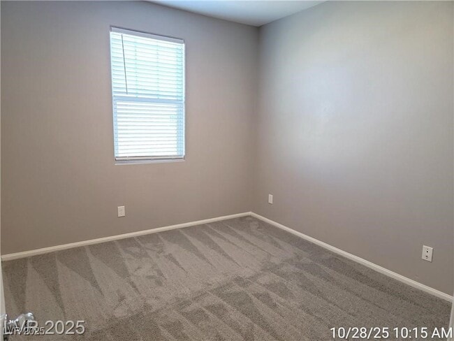 Building Photo - 1297 Raritan Pl