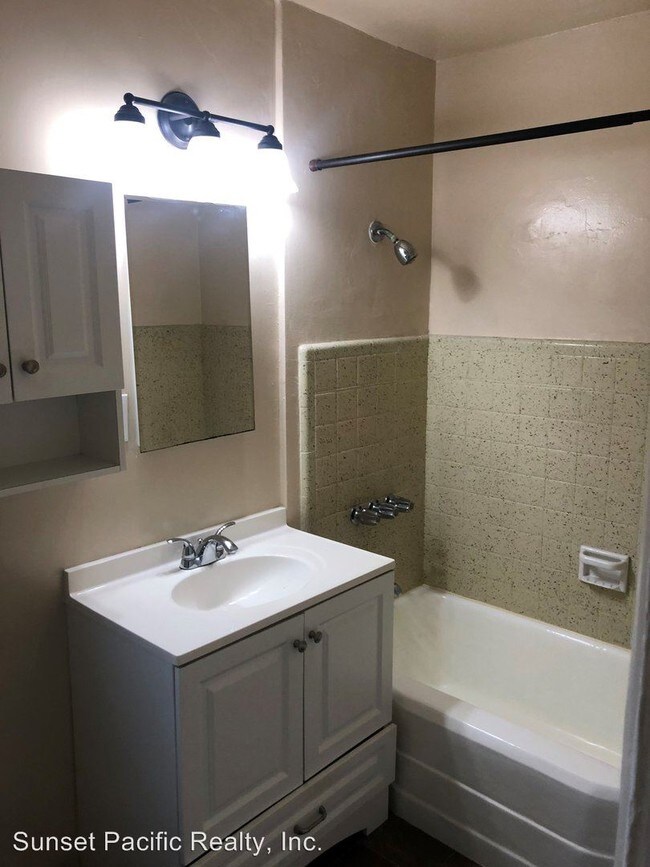 49644970 W Point Loma Blvd 49644970 W Point Loma Blvd San Diego CA