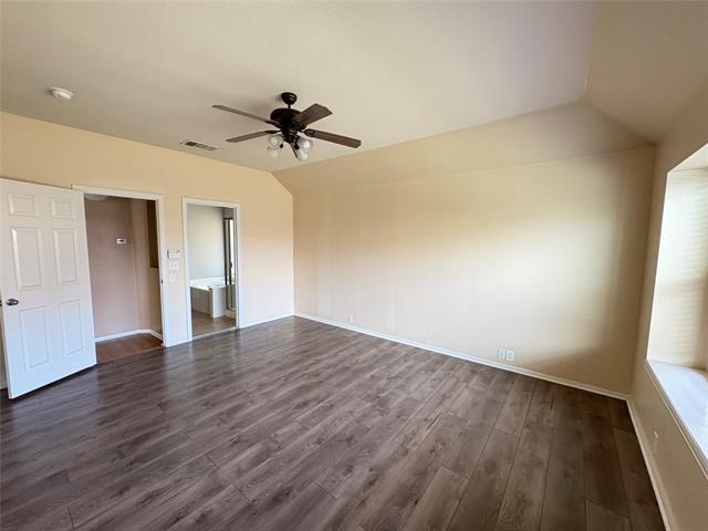 Building Photo - 10428 Jaybird Dr