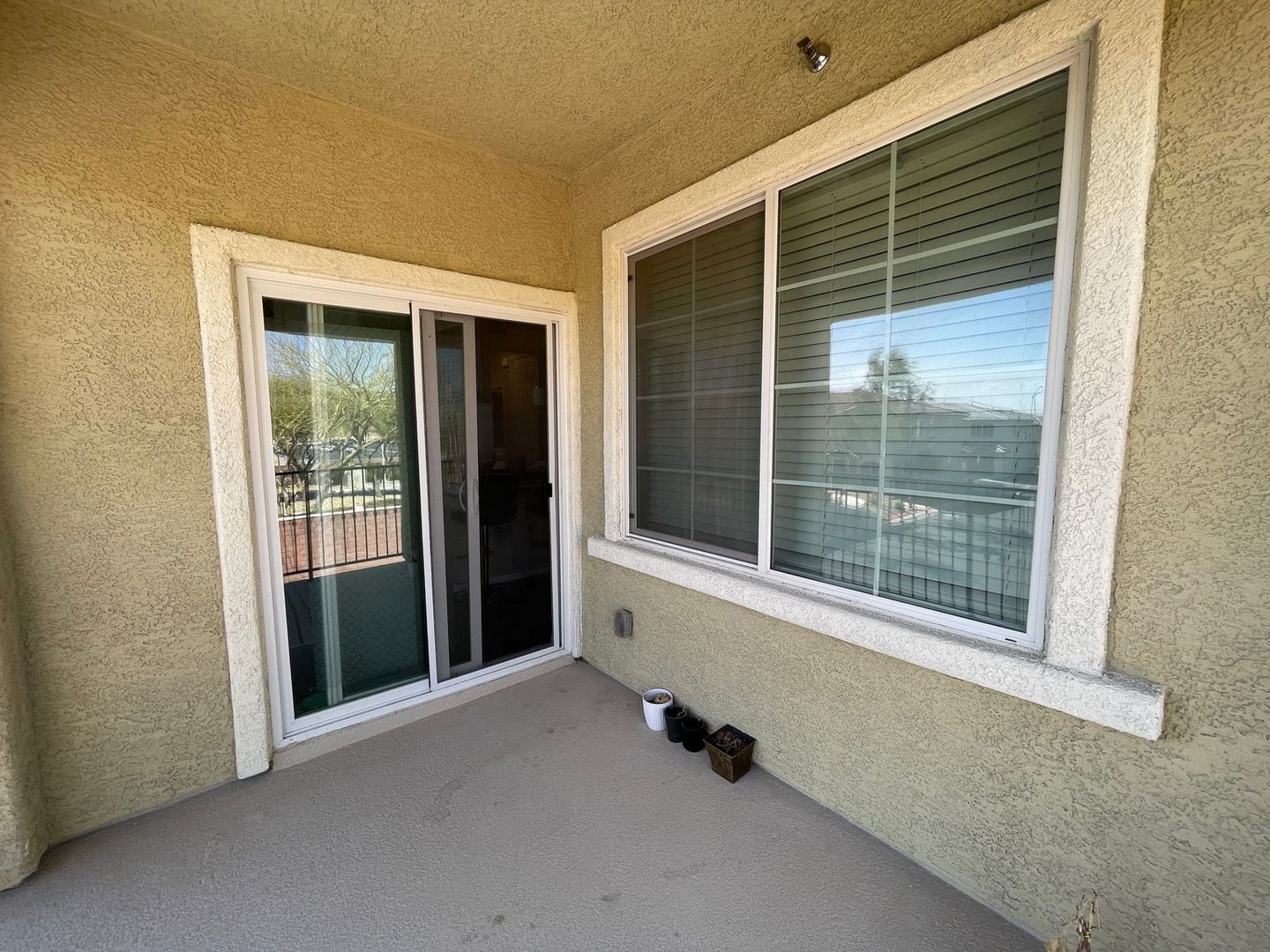 Building Photo - 8591 Insignia Ave