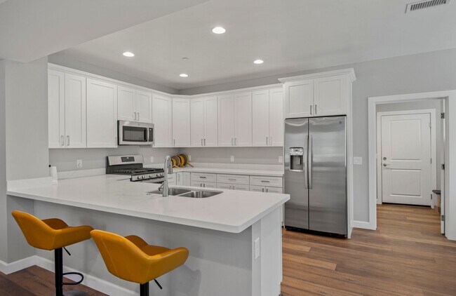 Building Photo - Turn key Condo in Flagstaff Ranch