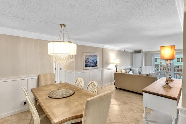 Building Photo - 3301 S Ocean Blvd