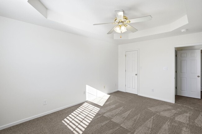 Building Photo - 1707-1709-1709 Juniper Dr