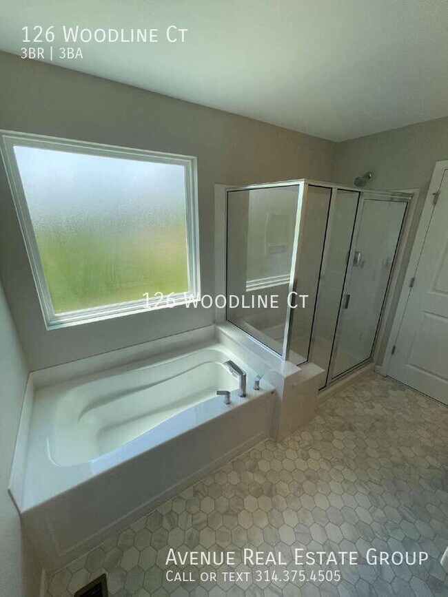 Building Photo - 126 Woodline Ct