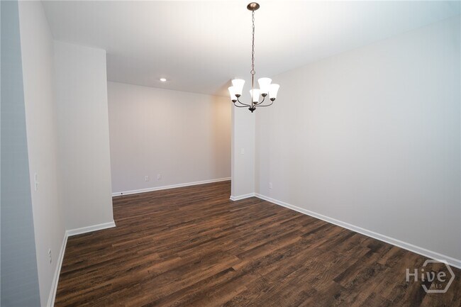 Building Photo - 105 Exmoor Circle