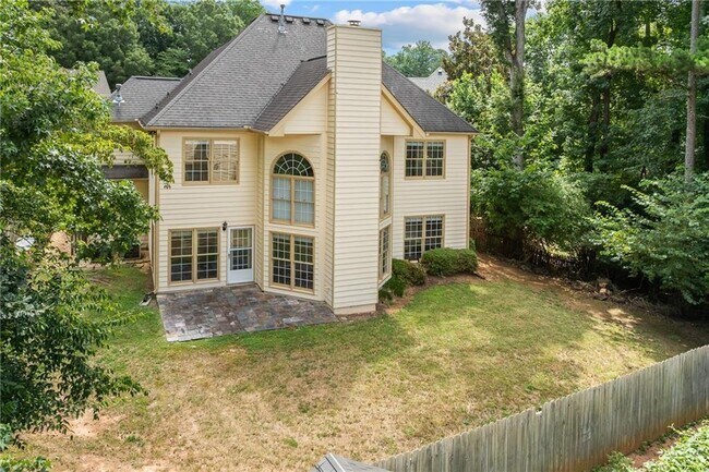 Building Photo - 2878 Calhoun Square