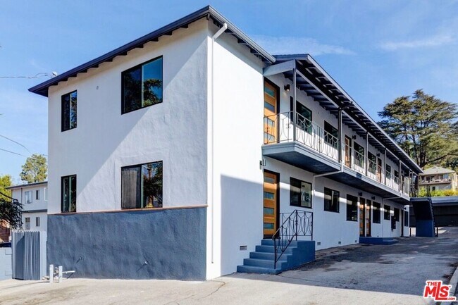 Building Photo - 2314 Glendale Blvd