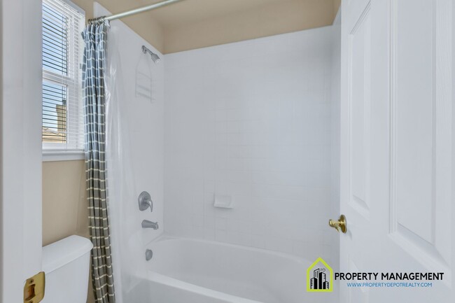 Building Photo - Luxury 5-BR Home Rental in Elk Grove
