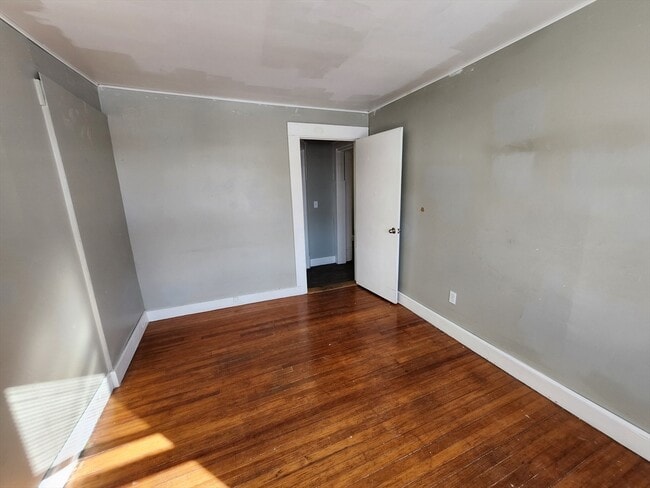 Building Photo - 56 Exposition Terrace