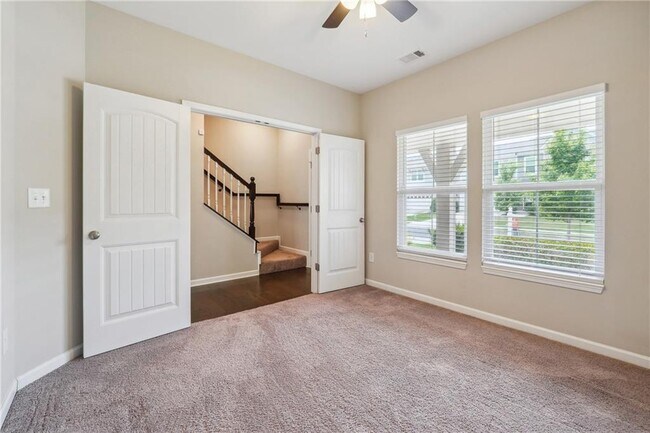 Building Photo - 4981 Bramblewood Cir