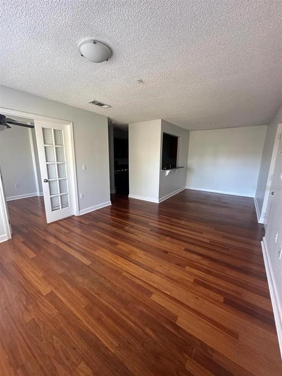 Building Photo - 2059 Dixie Belle Dr