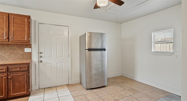 Building Photo - 500 Tillery St