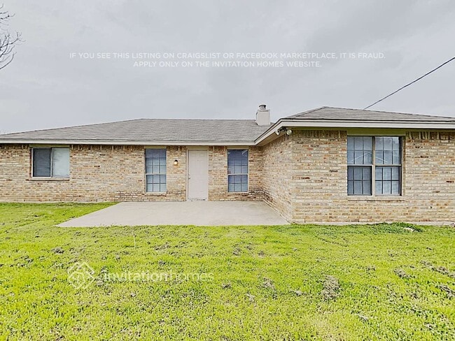 Building Photo - 661 Dandelion Dr