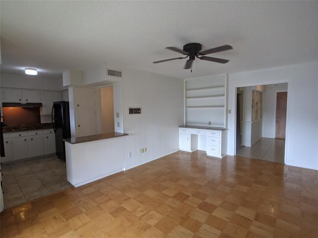 Building Photo - 4719 Skillman St