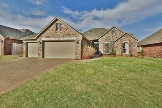 Building Photo - Amazing Home - 3 bed 2 bath - Edmond Schools