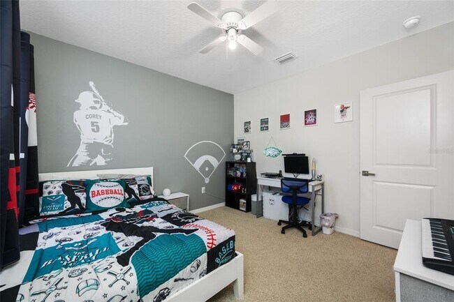 Building Photo - 16826 Secret Meadow Dr