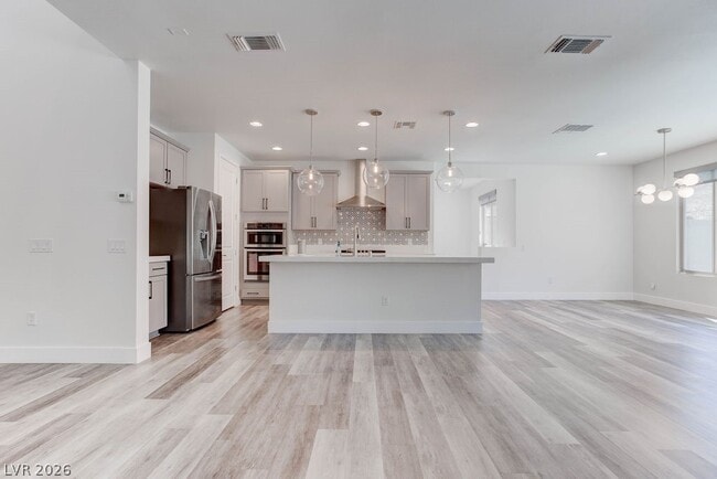 Building Photo - 12735 Coastline Shadow St