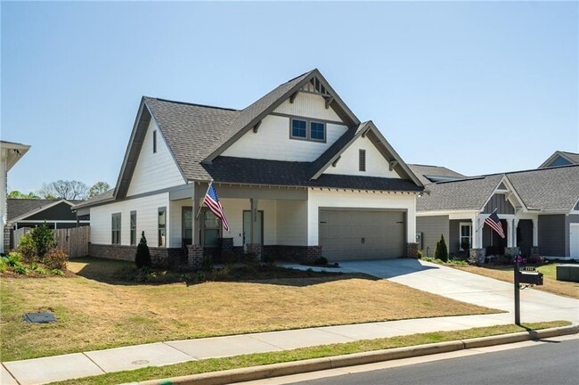 Building Photo - 2332 Rutland Rd