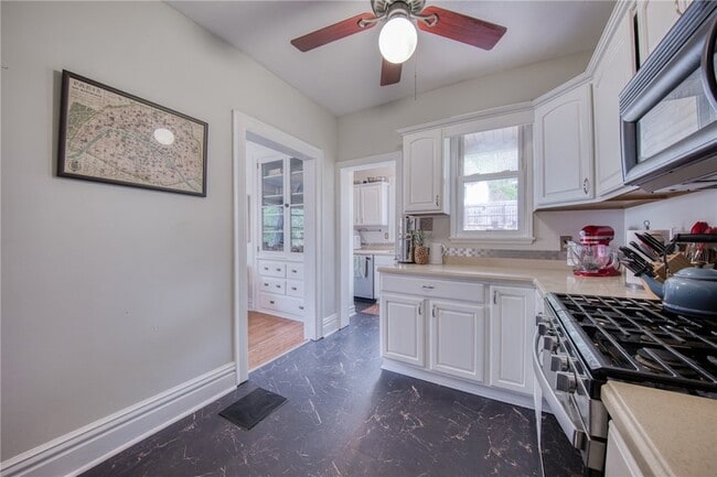 Building Photo - 911 Nevin Ave