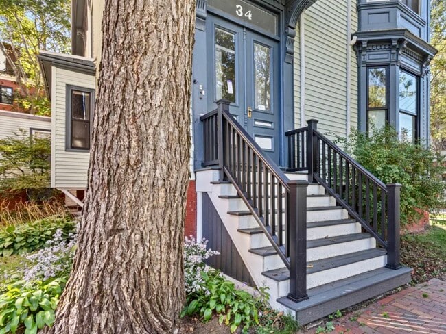 Building Photo - 34 West St