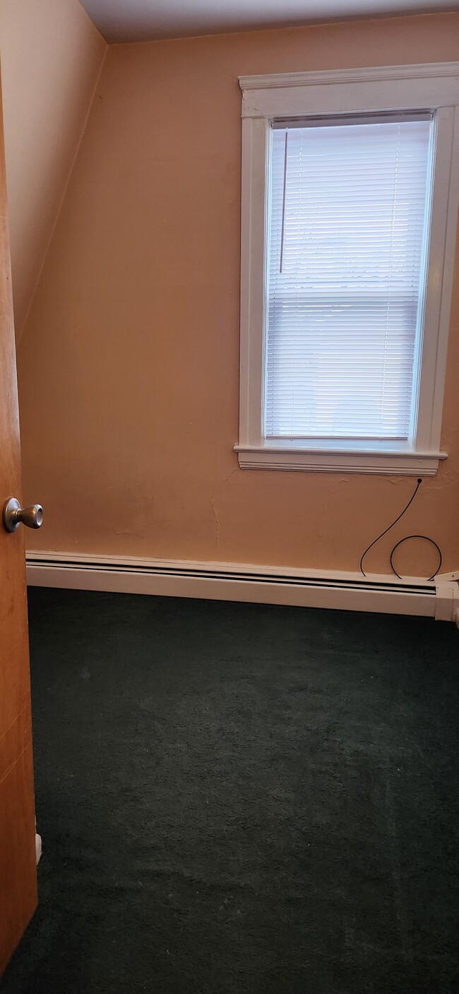 Bonus room/office/storage - 31 N Evarts Ave