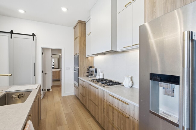 Building Photo - 1301 Haxby Ct