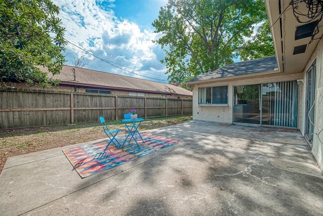 Building Photo - 10607 Silkwood Dr