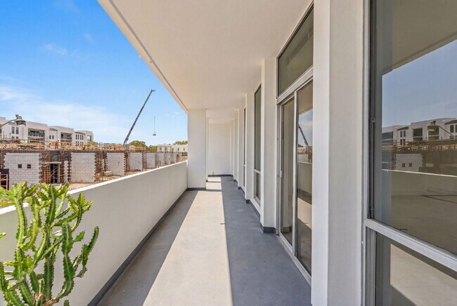 Building Photo - UTILITIES INCLUDED | Low Move-In | 1-Bedroom in Coral Gables w/ Parking