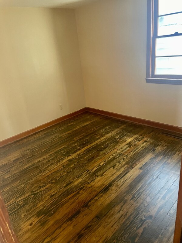 Building Photo - 6 Jackson St