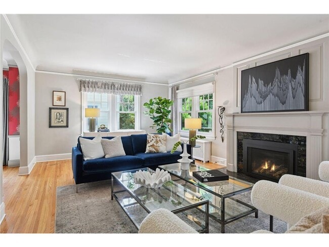 Building Photo - 3933 Zenith Ave S