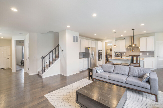Building Photo - 2899 Dillon Dr