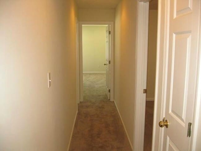 Building Photo - 3 Bedroom Ranch style home in Spring Valle...