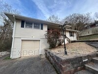 Building Photo - 2249 4th Pl Cir NE