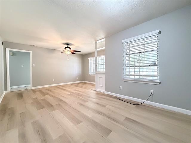 Building Photo - 619 Midvale Dr